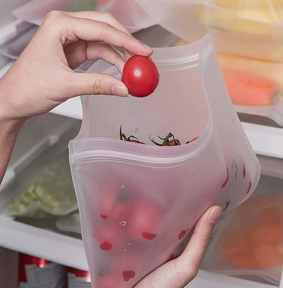 Reusable Silicone Food Storage Bags – Eco-Friendly, Leak-Proof & Freezer Safe